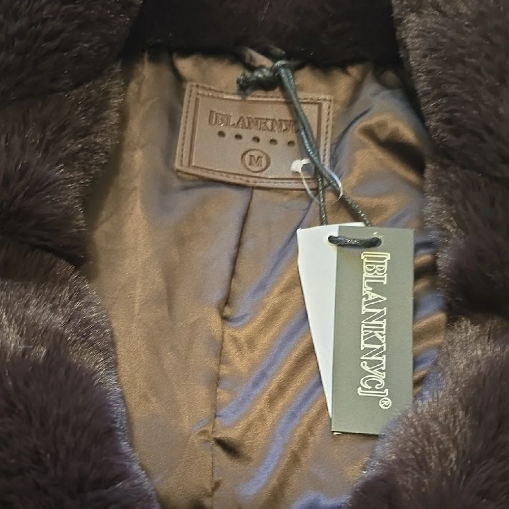 Blank NYC Faux Fur Coat In Americano. - Picture 3 of 9